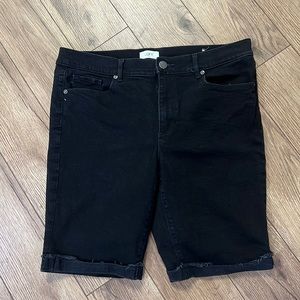 LOFT Black Bermuda Shorts Size 12 BOX Y